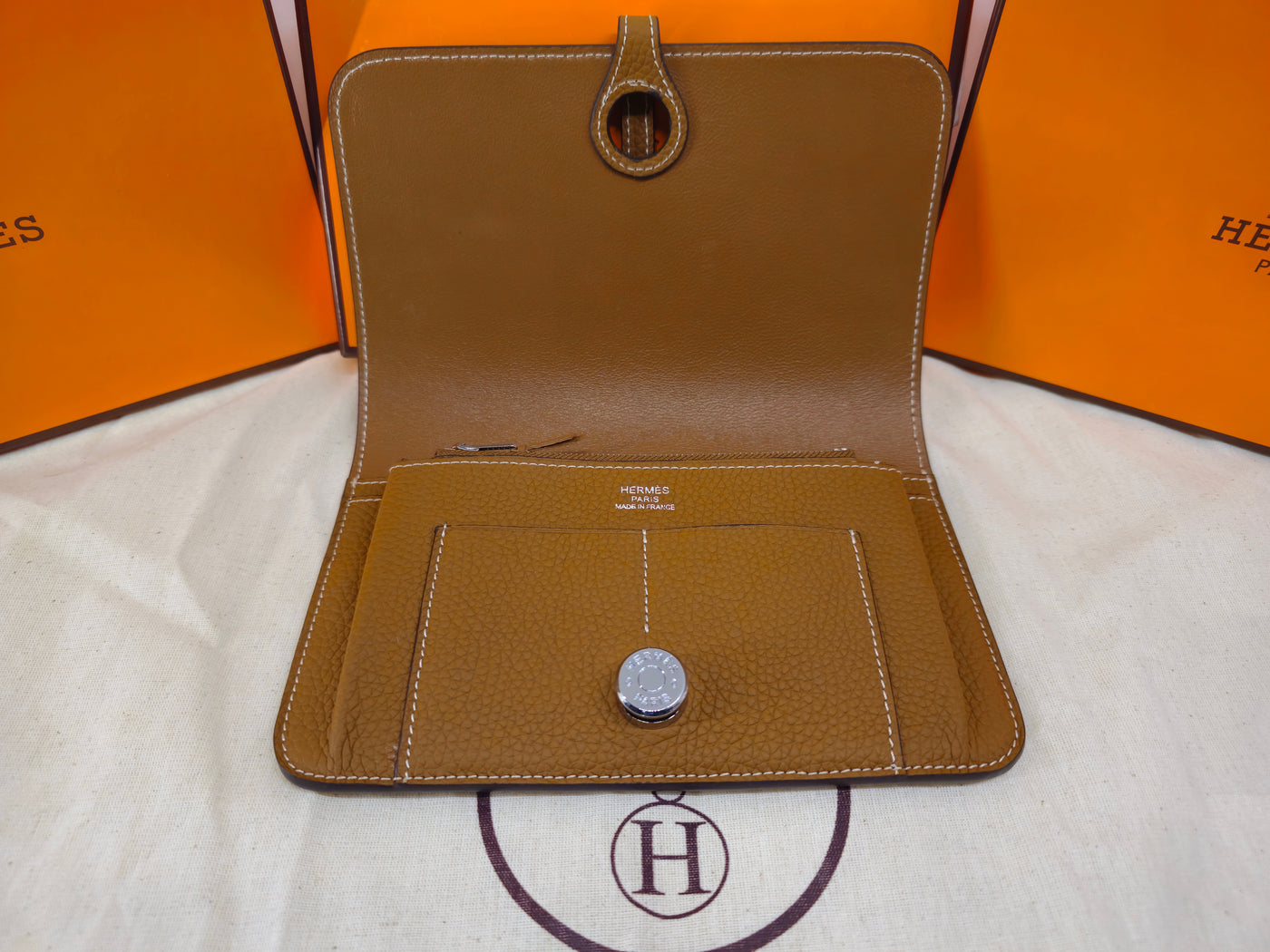 Hermès Dogon Wallet