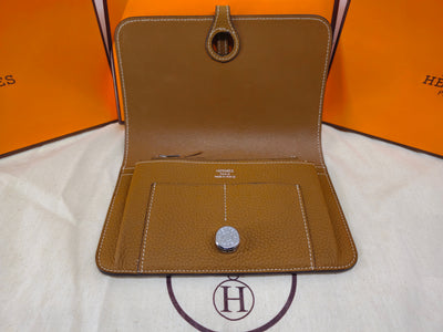 Hermès Dogon Wallet
