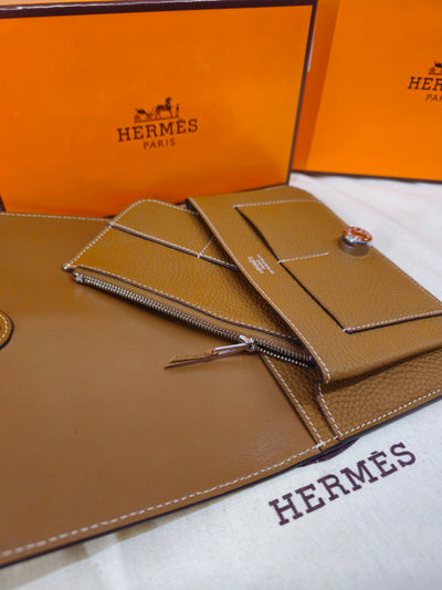 Hermès Dogon Wallet
