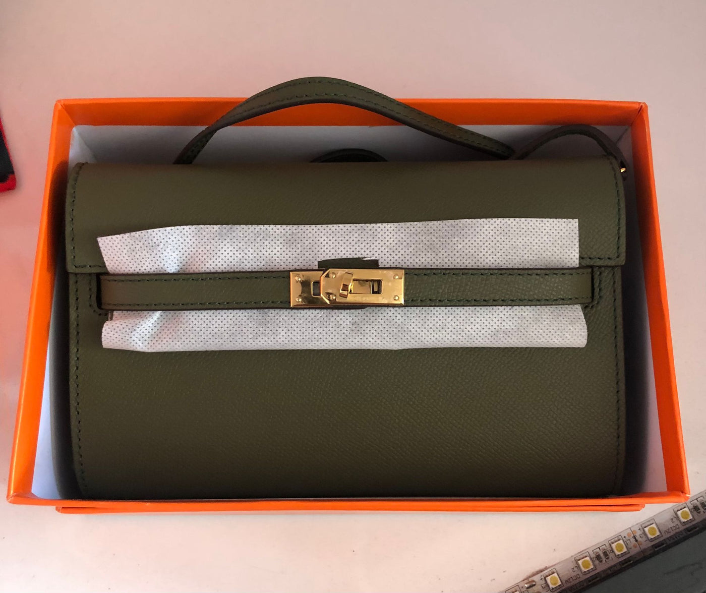 Kelly Wallet‑to‑Go Clutch