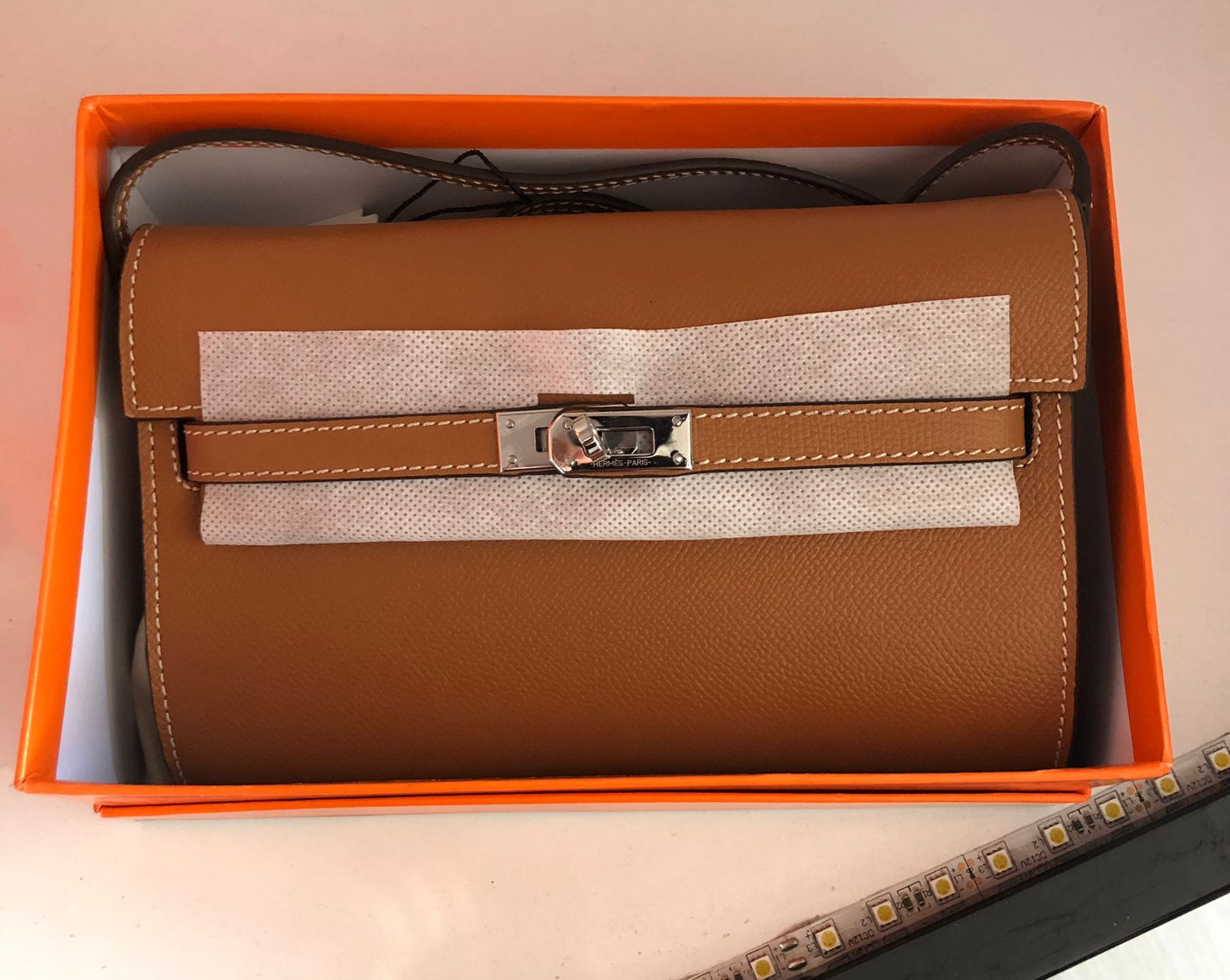 Kelly Wallet‑to‑Go Clutch