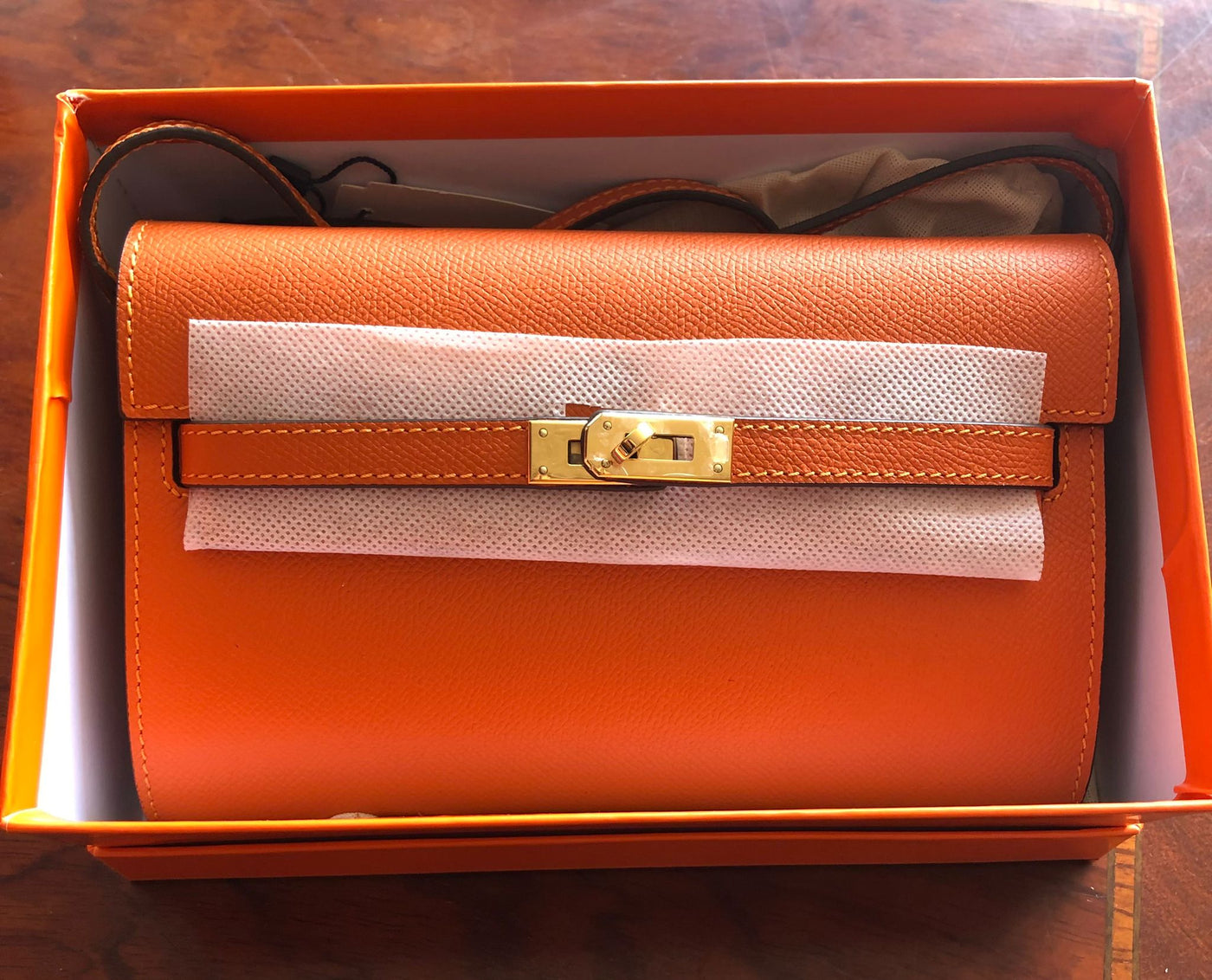 Kelly Wallet‑to‑Go Clutch