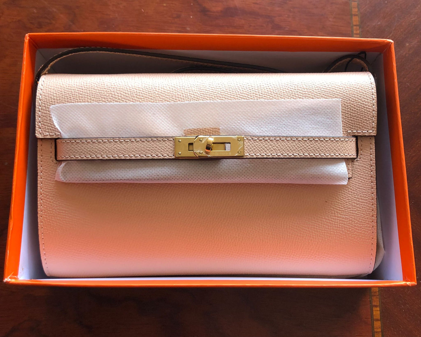 Kelly Wallet‑to‑Go Clutch