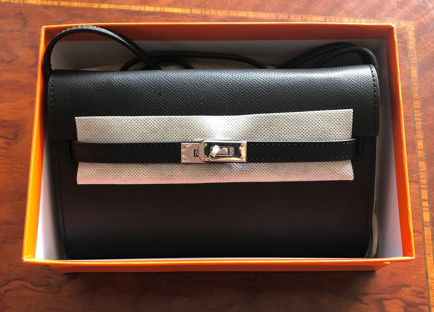 Kelly Wallet‑to‑Go Clutch
