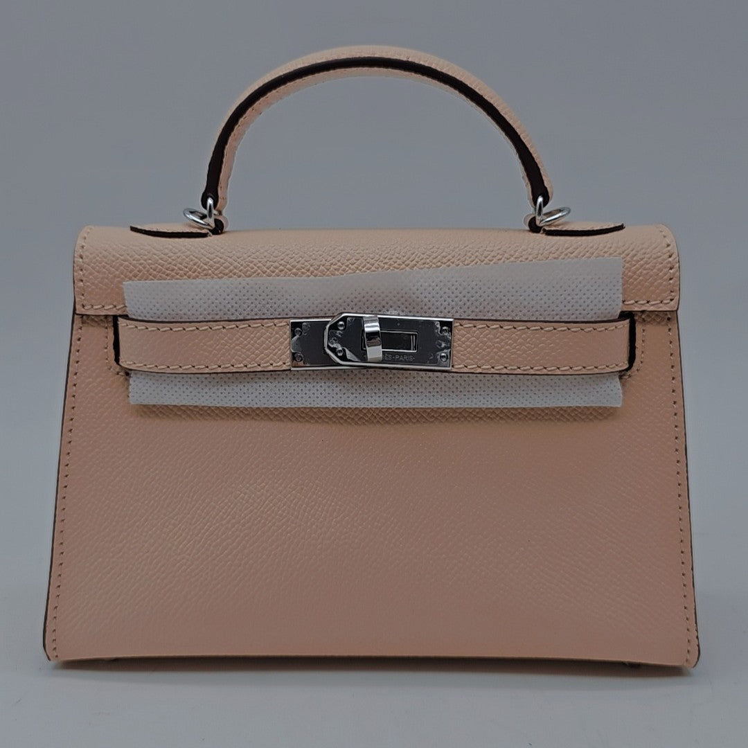 Mını Kelly 19