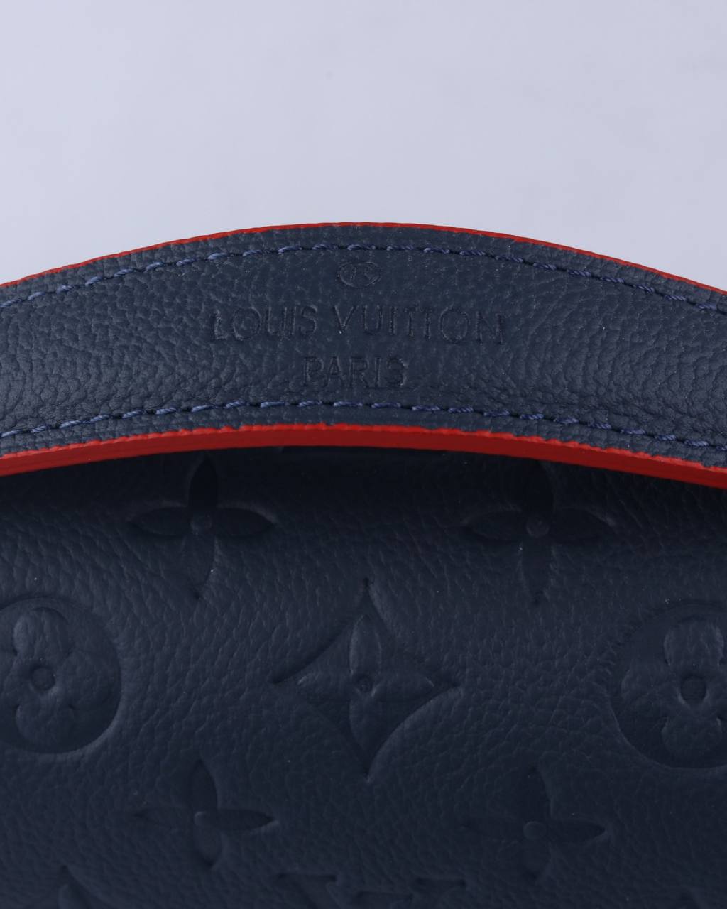 Pochette Metis