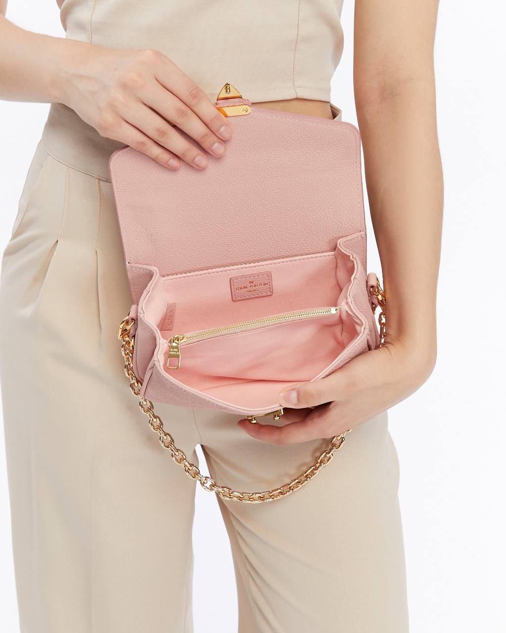 Pochette Metis East West