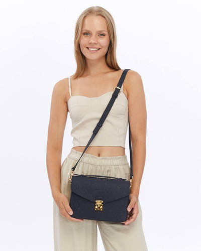Pochette Metis